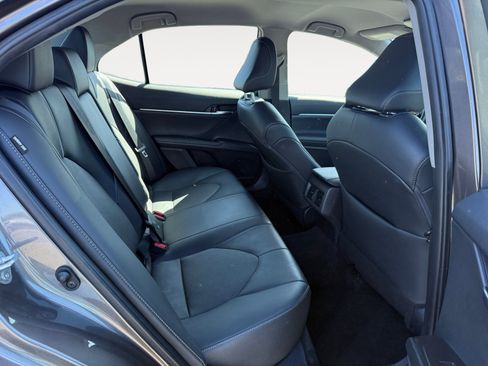 Used 2024 Toyota Camry XSE FWD image 18