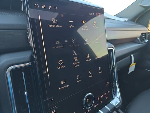 New 2026 GMC Yukon Denali w/ Sun & Power Step Package image 22