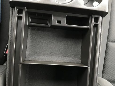 Used 2010 GMC Sierra 2500 SLE image 24