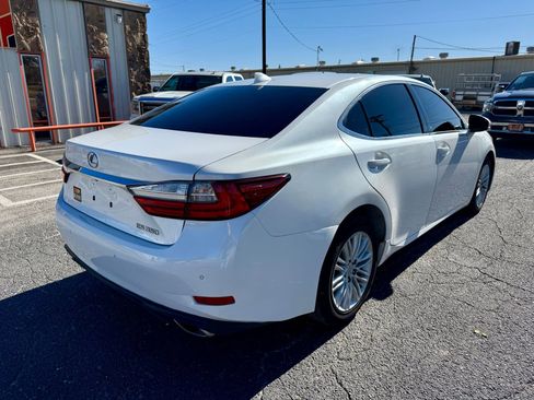 Used 2017 Lexus ES 350 image 3