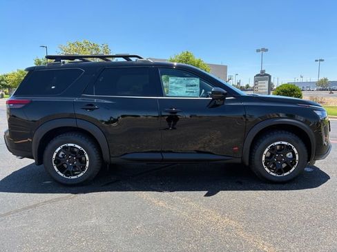 New 2026 Nissan Pathfinder Rock Creek w/ Rock Creek Premium Package AWD/4WD image 7