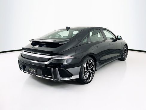 Used 2024 Hyundai Ioniq 6 SEL image 9