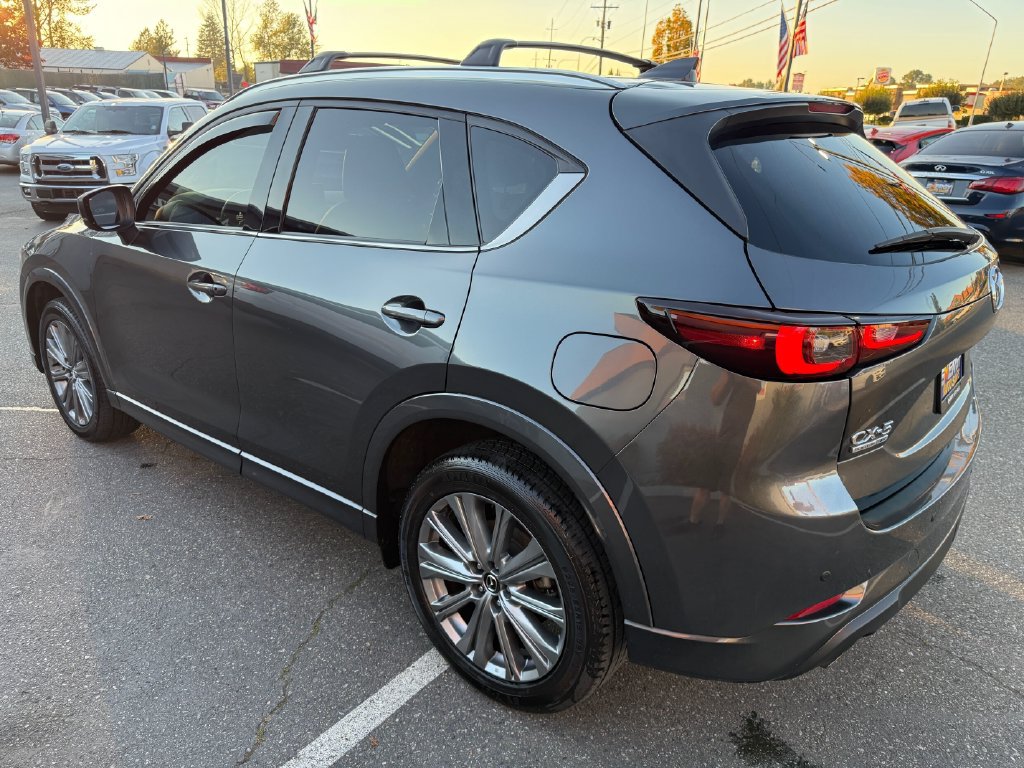 Used 2023 MAZDA CX-5 Signature AWD/4WD image 5