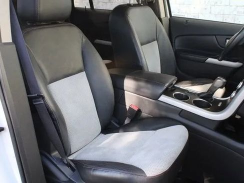 Used 2014 Ford Edge SEL w/ Equipment Group 205A image 24