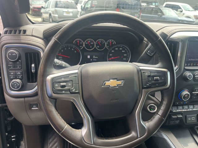 Used 2021 Chevrolet Silverado 1500 LTZ w/ LTZ Convenience Package II AWD/4WD image 23