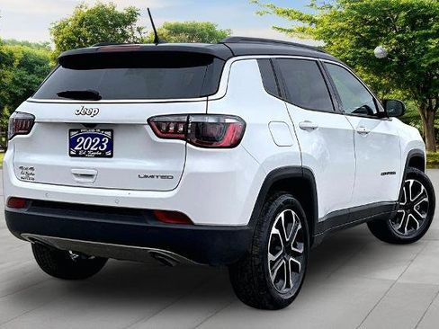 Used 2023 Jeep Compass Limited AWD/4WD image 12
