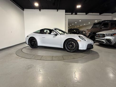 Used 2026 Porsche 911 Targa 4 GTS AWD/4WD image 23