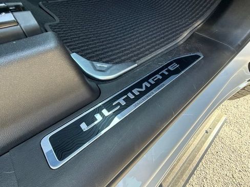 Used 2024 GMC Sierra 2500 Denali Ultimate w/ Max Trailering Package AWD/4WD image 24