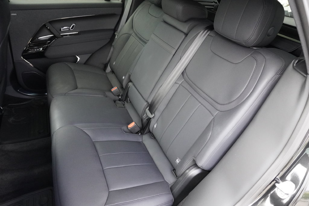 New 2026 Land Rover Range Rover Sport Dynamic SE AWD/4WD image 30