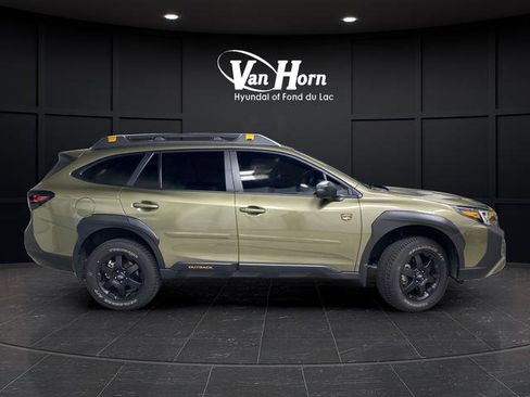 Used 2025 Subaru Outback Wilderness AWD/4WD image 8