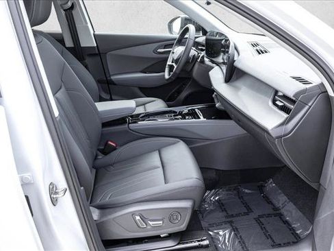 New 2026 Audi Q3 quattro 2.0T AWD/4WD image 25