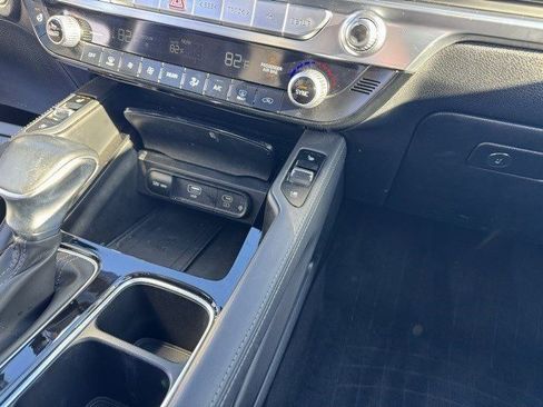 Used 2023 Kia Telluride SX Prestige image 25