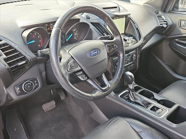 Used 2017 Ford Escape Titanium AWD/4WD image 10