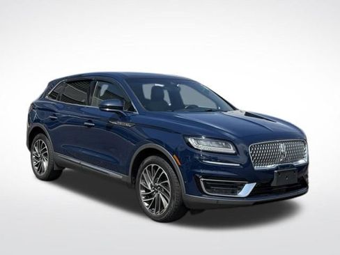 Used 2019 Lincoln Nautilus Reserve AWD/4WD image 4