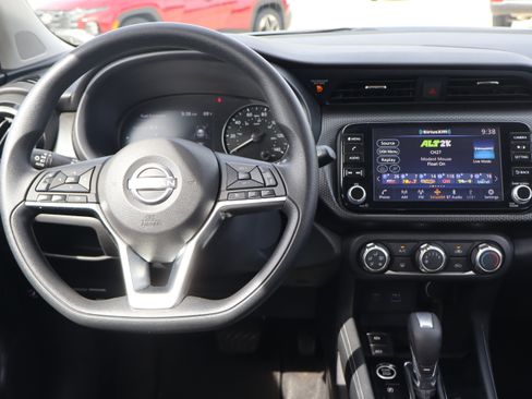 Used 2023 Nissan Kicks SV w/ Interior Electronics Package FWD image 14