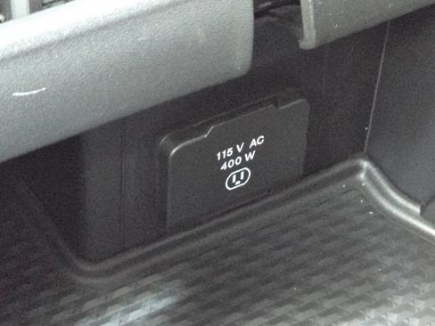 Used 2026 RAM 1500 Big Horn AWD/4WD image 16