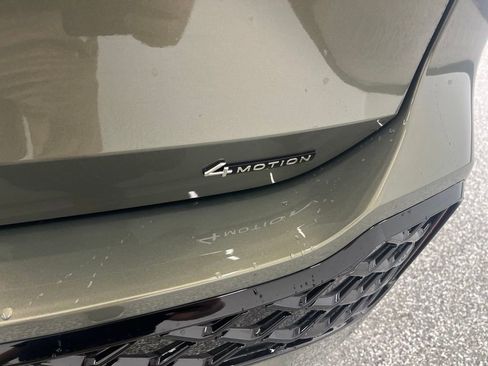 New 2026 Volkswagen Tiguan SE R-Line AWD/4WD image 5