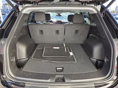 Certified 2024 Chevrolet Blazer LT w/ Convenience Package image 13