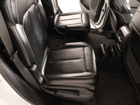 Used 2021 Jeep Grand Cherokee L Limited AWD/4WD image 16