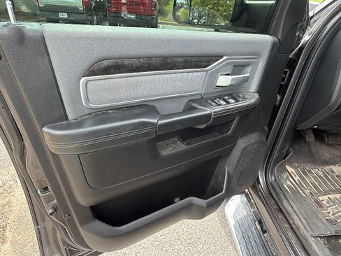 Used 2019 RAM 2500 Big Horn AWD/4WD image 14