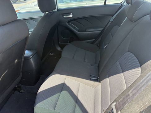 Used 2017 Kia Forte LX FWD image 13