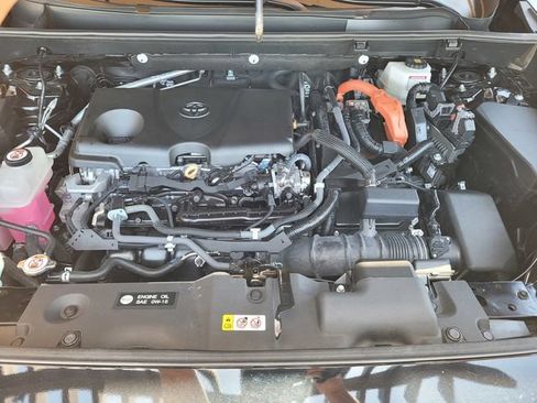 Certified 2022 Toyota RAV4 SE w/ Convenience Package AWD/4WD image 34