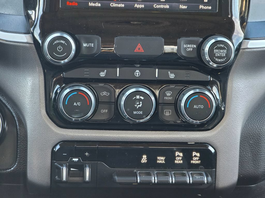 Used 2019 RAM 1500 Big Horn AWD/4WD image 13