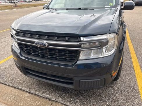 Used 2023 Ford Maverick XLT w/ XLT Luxury Package image 2