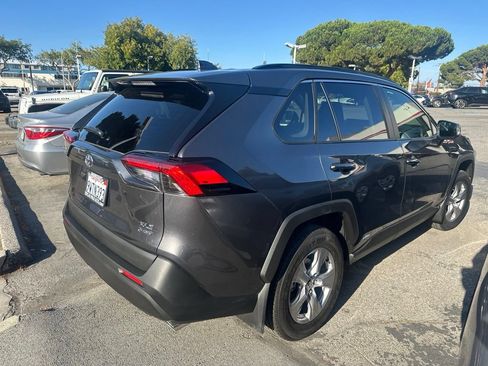 Certified 2025 Toyota RAV4 XLE AWD/4WD image 3