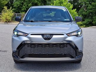 Used 2023 Toyota Corolla Cross AWD Hybrid video 2