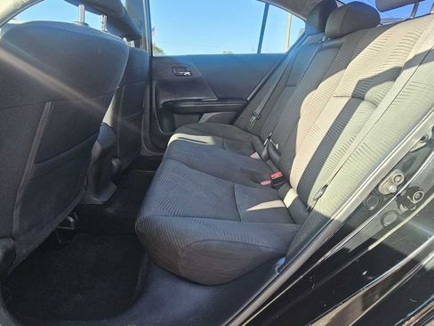 Used 2017 Honda Accord LX image 13