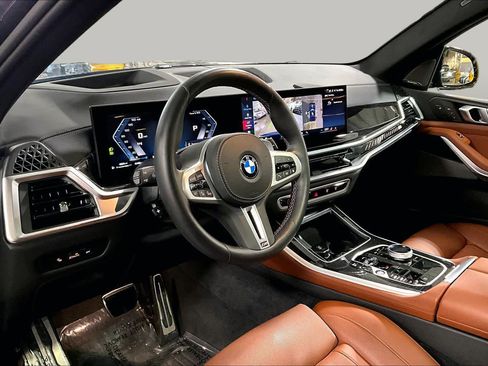 Used 2025 BMW X5 M60i w/ Executive Package AWD/4WD image 18
