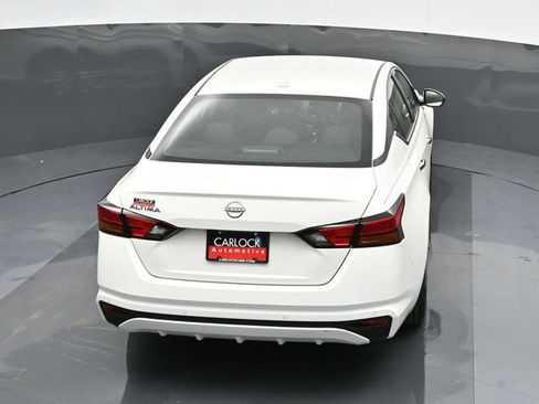 Used 2025 Nissan Altima 2.5 S FWD image 27