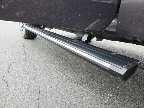 Used 2017 GMC Yukon Denali w/ Open Road Package image 20