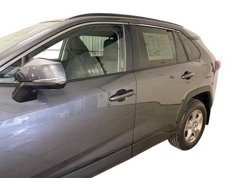 Used 2023 Toyota RAV4 XLE AWD/4WD image 7