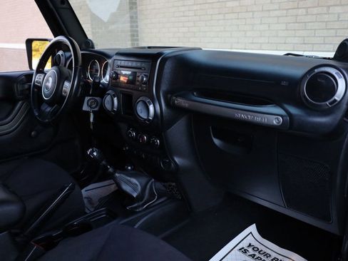 Used 2013 Jeep Wrangler Sport w/ Connectivity Group image 24