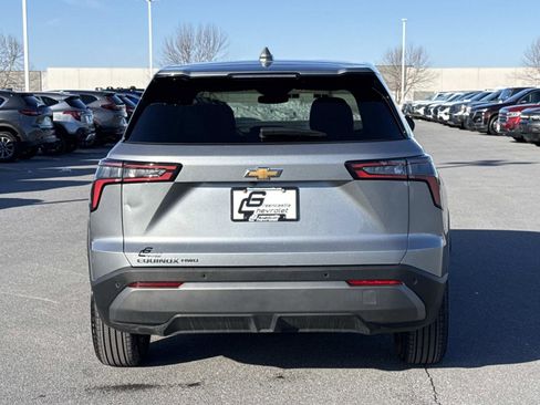 Used 2025 Chevrolet Equinox LT image 25