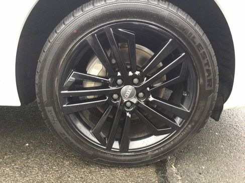 Used 2018 Audi Q5 2.0T Premium Plus w/ Premium Plus Package image 44