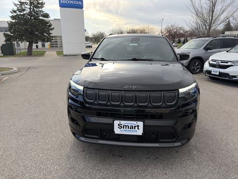 Used 2022 Jeep Compass High Altitude AWD/4WD image 2