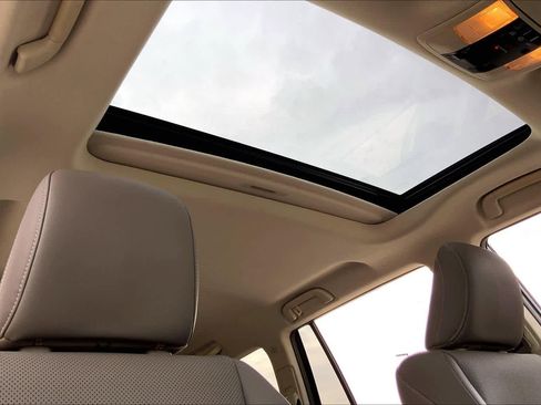 Used 2019 Lexus GX 460 image 13