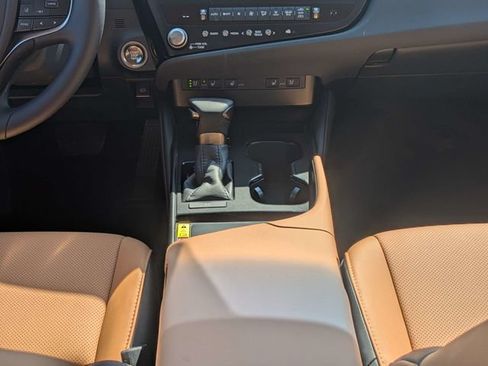 Used 2025 Lexus ES 350 w/ Premium Package FWD image 19