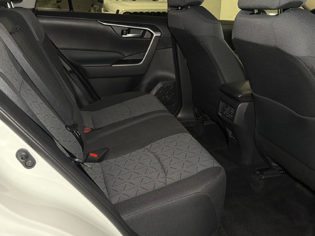 Used 2025 Toyota RAV4 XLE w/ Convenience Package AWD/4WD image 14