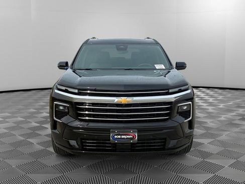 New 2026 Chevrolet Traverse High Country w/ LPO, Floor Liner Package AWD/4WD image 8