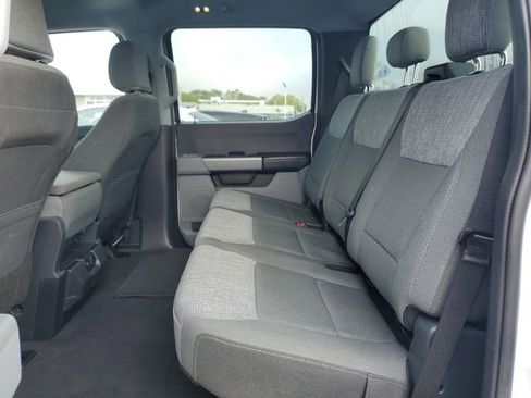 Certified 2025 Ford F250 XLT image 6