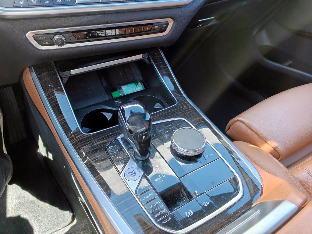 Used 2019 BMW X5 xDrive40i w/ Convenience Package AWD/4WD image 12
