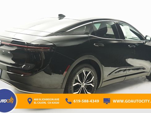 Used 2024 Toyota Crown XLE image 6