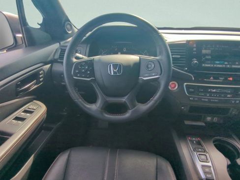 Used 2022 Honda Passport TrailSport image 10