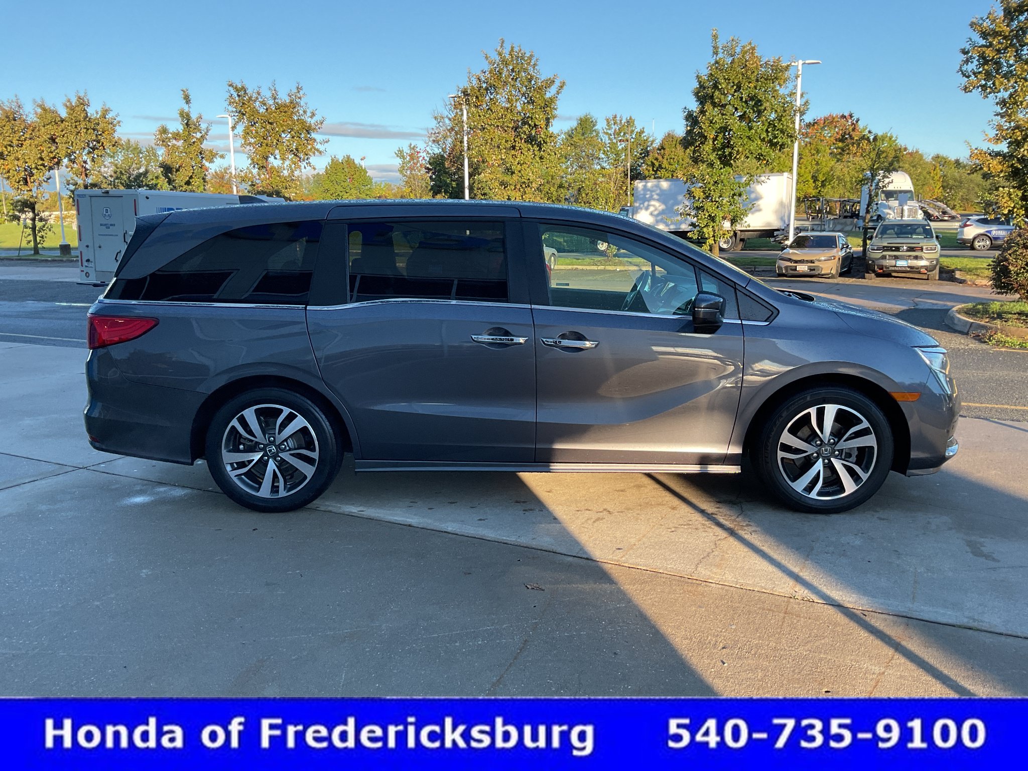Certified 2022 Honda Odyssey Touring image 6