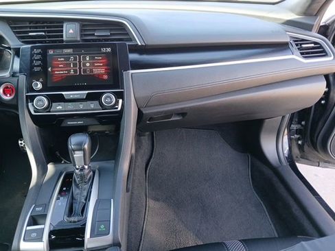 Used 2020 Honda Civic Sport image 15