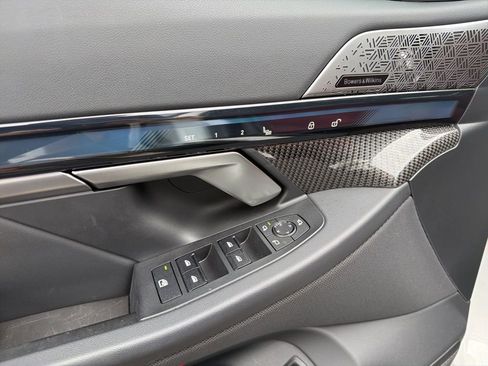 Used 2024 BMW i5 M60 w/ Premium Package image 27